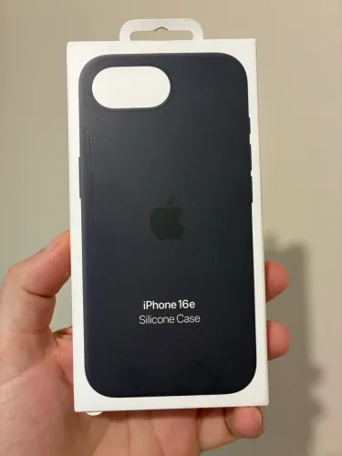 CAPA IPHONE 16 17E - APPLE ORIGINAL - LACRADA