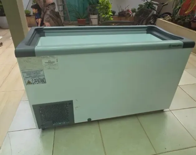 FREEZER EXPOSITOR HORIZONTAL METALFRIO - 318L