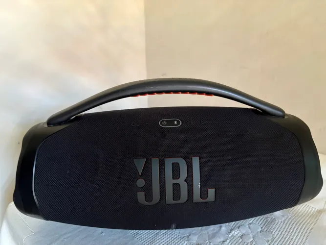 Caixa JBL Bombox 3