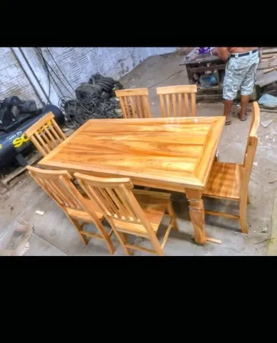 Mesa de madeira
