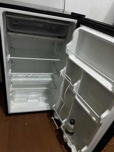 frigobar midea 93l 110v