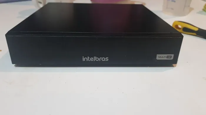 Vendo dvr de 8 canais com HD de 2 tb