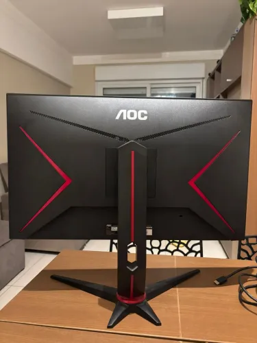 Monitor AOC