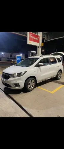 Viagens e turismo