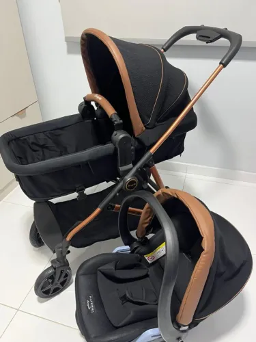 Carrinho De Bebê Com Bebê Conforto Materna PretoTravel System Burigotto 