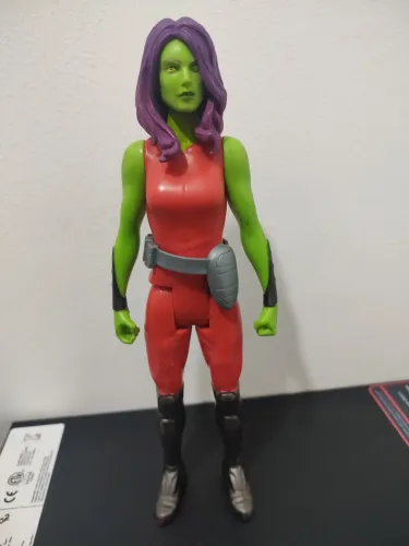 BONECO GAMORA 30 CM