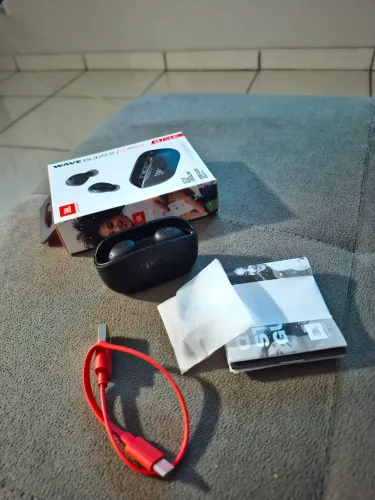 Fone de Ouvido JBL WAVE BUDS 2