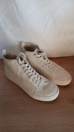 Tenis feminino Arezzo tamnho 36