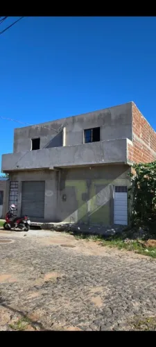 VENDO UM PREDIO COMERCIAL E RESIDENCIAL, CJ.POTENGI. VALOR: 175.00