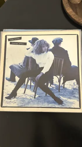 Disco de vinil, Tina Turner, Foreign Affair