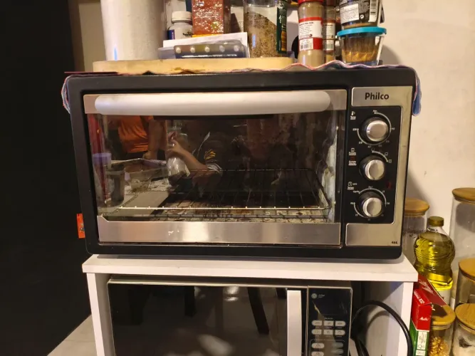 Forno elétrico Philco 46L