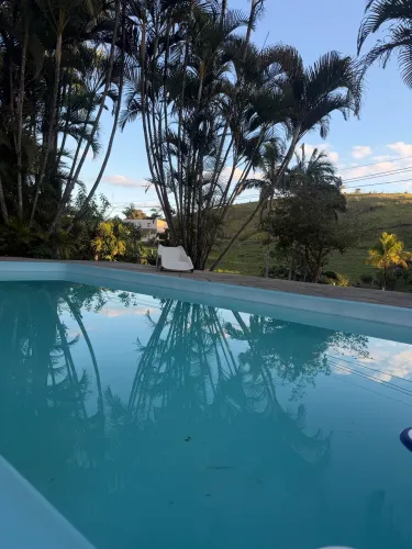 Aluguel granja no Recanto dos Lagos- JF