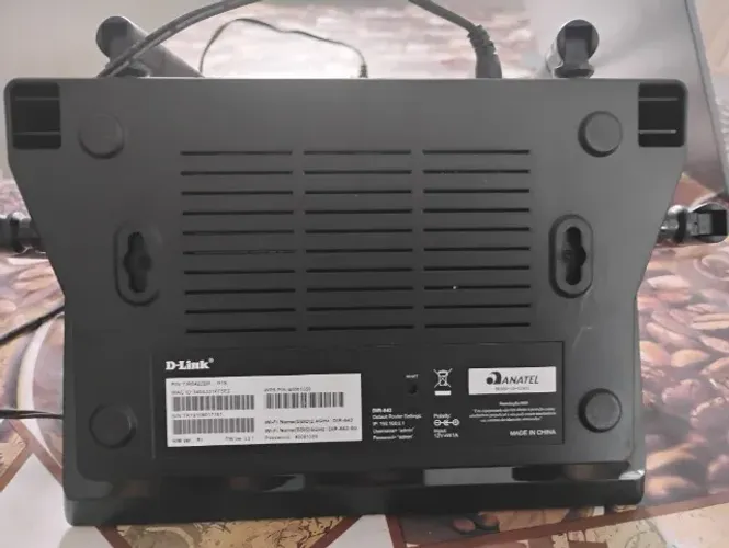 ROTEADOR D-LINK DIR-842 AC1200 DUAL BAND