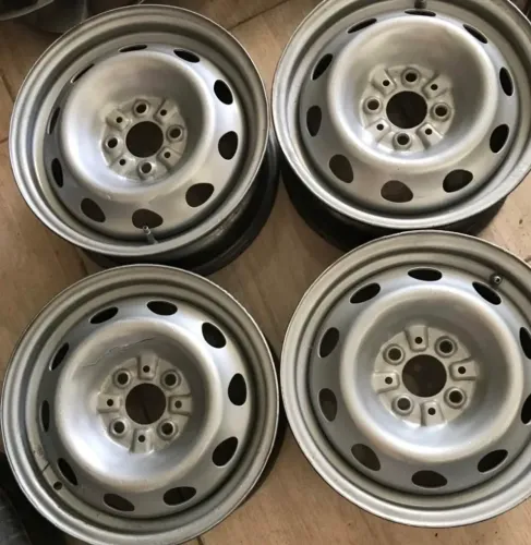 Rodas aro 14 Fiat Strada