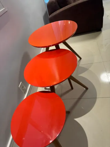 Mesa de canto conjunto 