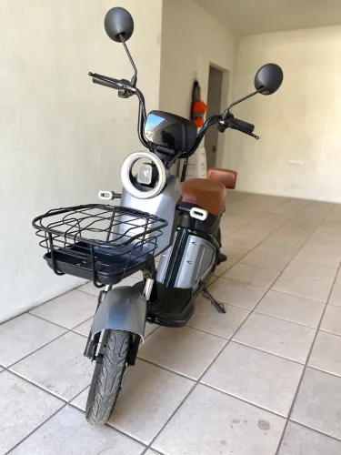 Bicicleta Elétrica Scooter WD2 1000W Autopropelido