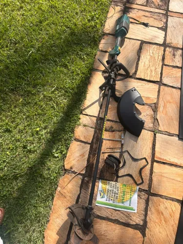 Roçadeira elétrica lateral 1.200 watts - BC1250SS - Tekna (127V) 