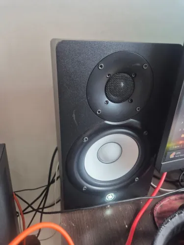 2 MONITORES DE ÁUDIO HS5
