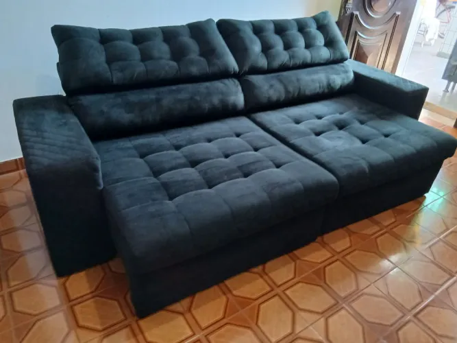 Sofá retrátil tok stok seminovo preto em sued. Medidas abaixo.