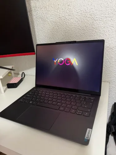 Notebook Lenovo Yoga Slim 6i, modelo premium ultrafino