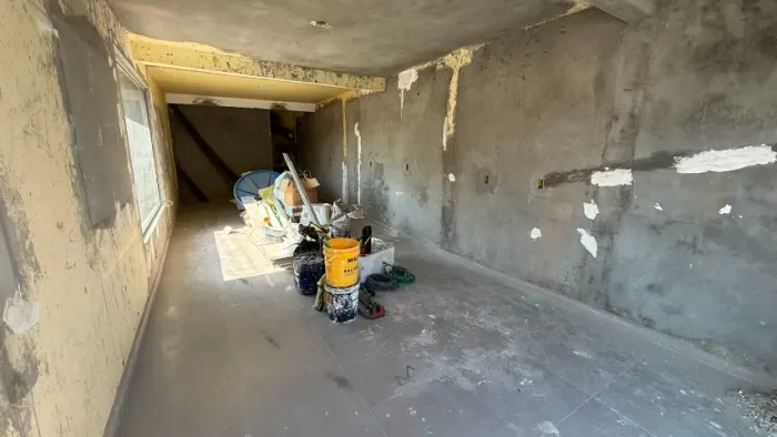 ALUGO SALA COMERCIAL MORRO DAS PEDRAS
