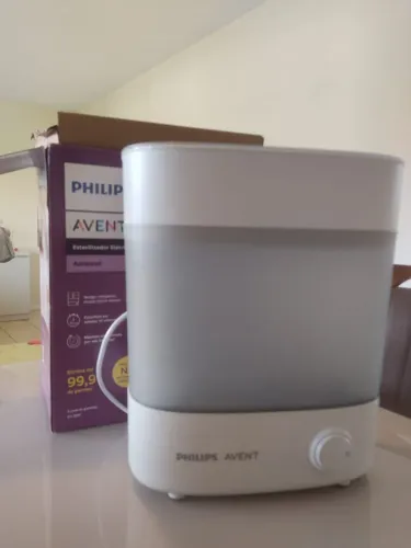 Vendo Esterilizadora Philips Avent em Ótimo estado, ainda na garantia.