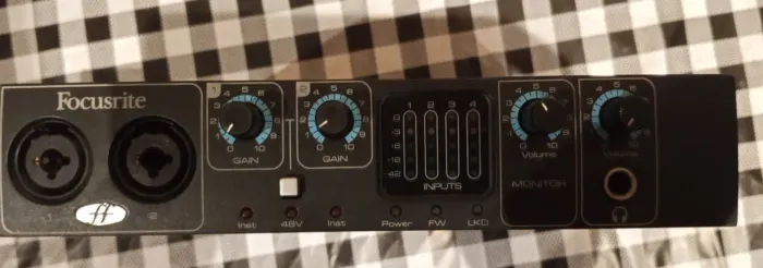 Interface de áudio Focusrite Saffire Pro 24