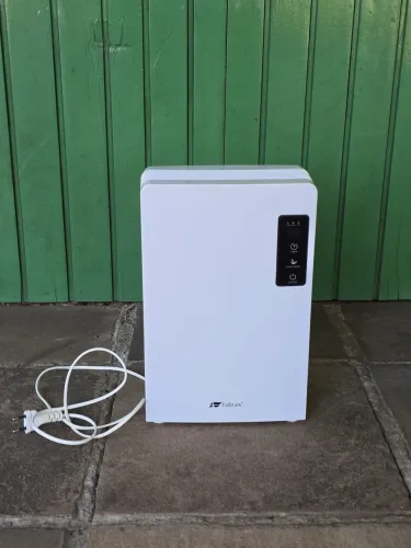 Desumidificador Elétrico Bivolt 127-220v Antimofo 2200ml - DAC0002 - Tubrax