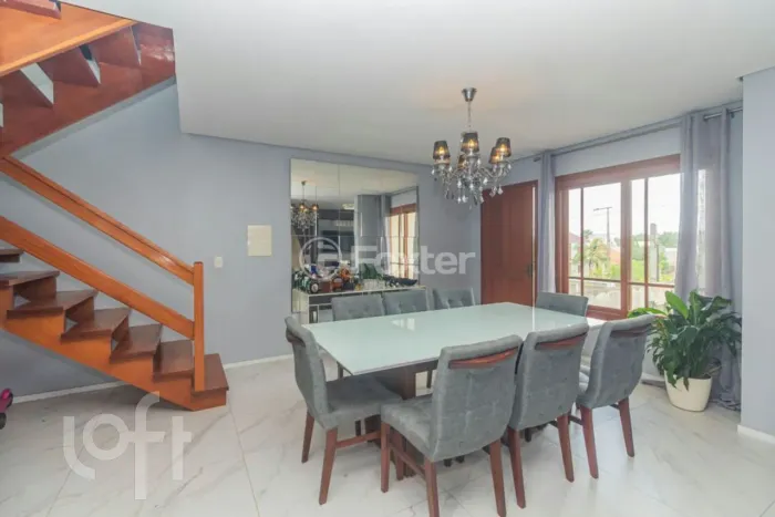 Casa à venda em Mário Quintana com 172 m², 3 quartos, 1 suíte, 4 vagas