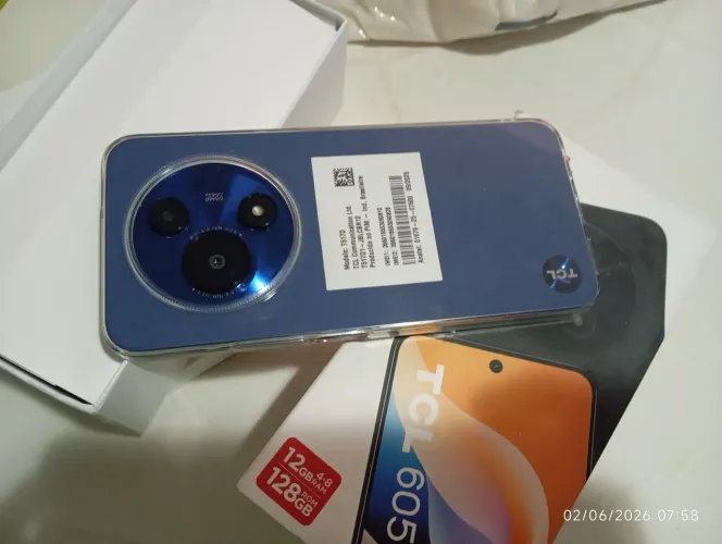 Celular TCL 605
