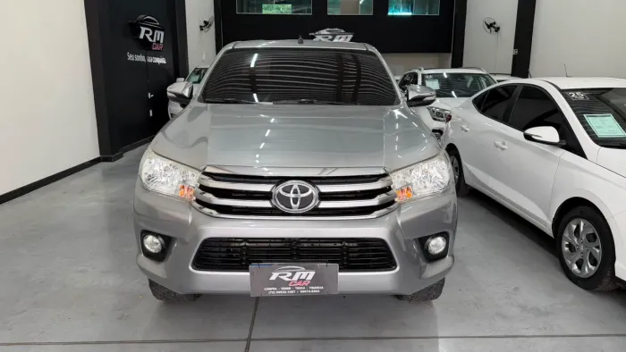 Toyota Hilux CD SRV 4X4 2.8 TDI Diesel Aut. 2017