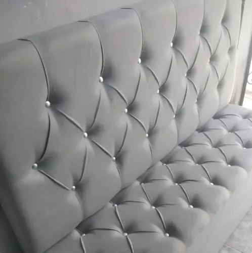 Promoção imperdível cabeceira e baú para cama box