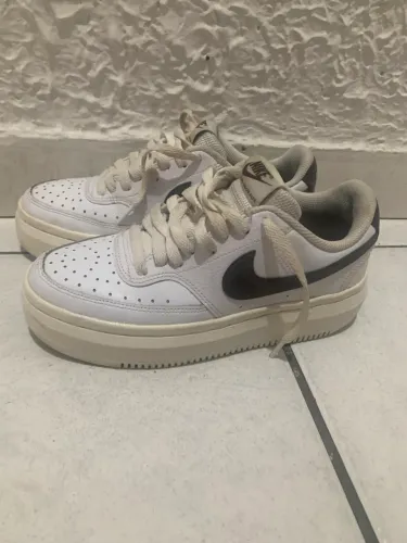 Tênis Nike Court Vision Alta Feminino