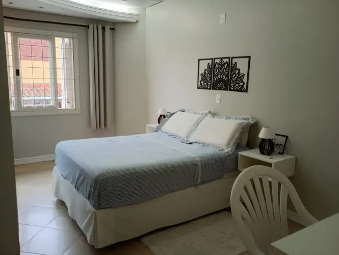 Quarto casa Coqueiros.