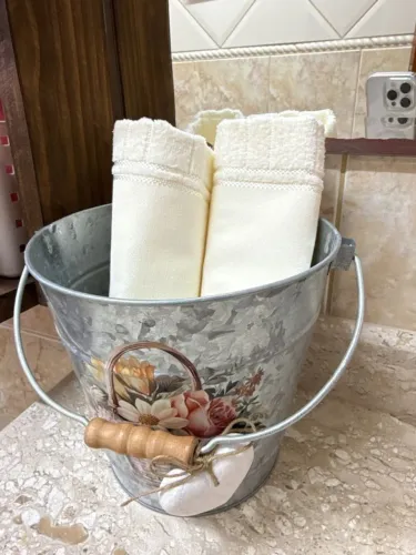 Decoração para lavabo com 2 toalhas