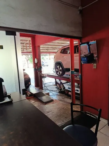 Vaga de emprego em Centro Automotivo 
