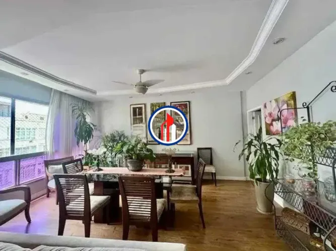 Apartamento : Padrão / Residencial / Copacabana