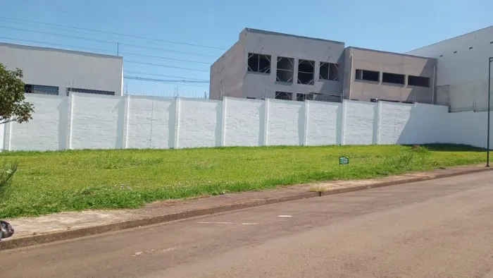 Terreno à venda em Americana, Loteamento Residencial Jardim dos Ipês Amarelos, Ipês Amarel