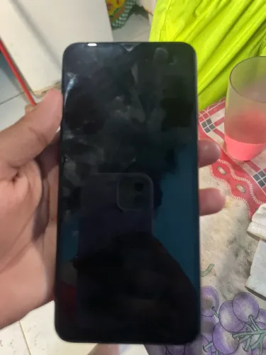 VENDO SAMSUNG A20. Não sai áudio