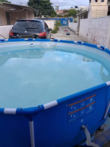 Piscina de armação - 6.000 litros