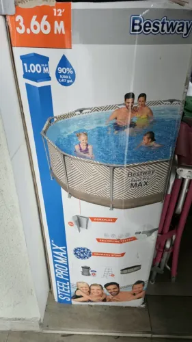 Piscina Bestway Estrutural 9150 Litros Circular + Escada + Forro + Filtro