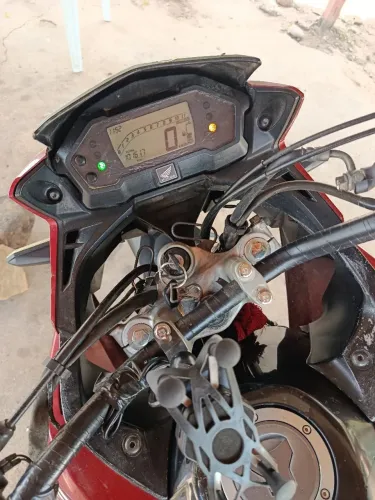 Moto XRE 190, vendo e troco em moto do meu interesse.