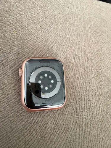 Apple Watch Series 6 GPS 40mm Rose Gold - Para Peças ou Reparo - Não Liga