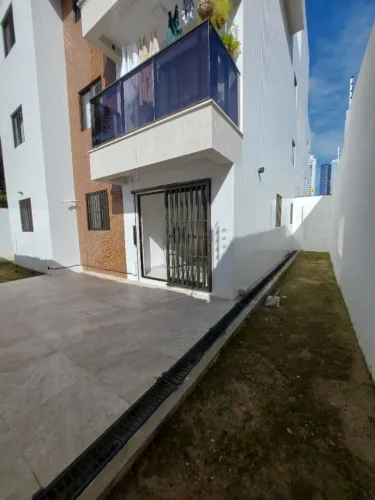 Apartamento 03 quartos Térreo 133 m² com Solarium Privativo Bairro Miramar João Pessoa
