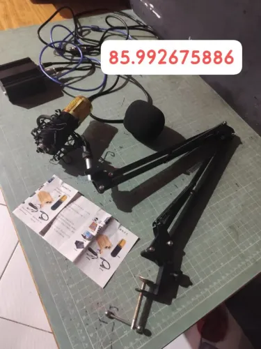 Microfone Phantom Power braço articulado