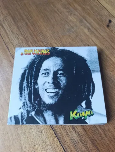 CD DUPLO BOB MARLEY & THE WAILERS KAYA EDIÇÃO DE LUXO ANIVERSÁRIO DE 35 ANOS KAYA