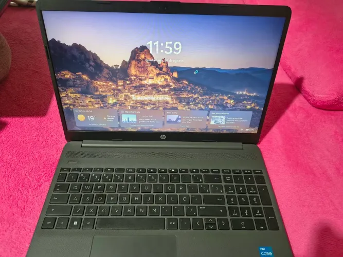 Notebook HP 256R Intel Core i3 8GB 15,6? Windows 11?