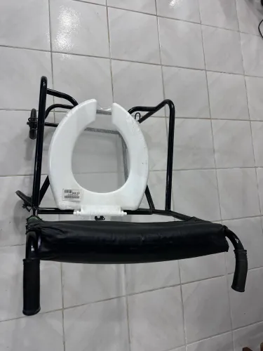 Cadeira de banho higiênica