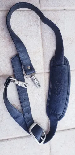 alça em couro samsonite