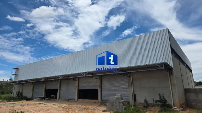 Galpão com 4500 m² no Esmeraldas - Esmeraldas/MG